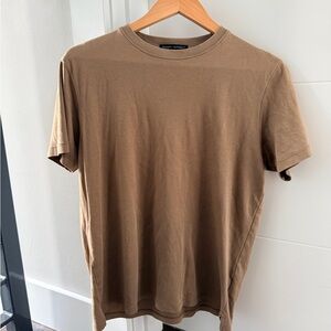 Robert Barakett Medium Men's Short Sleeve Tee